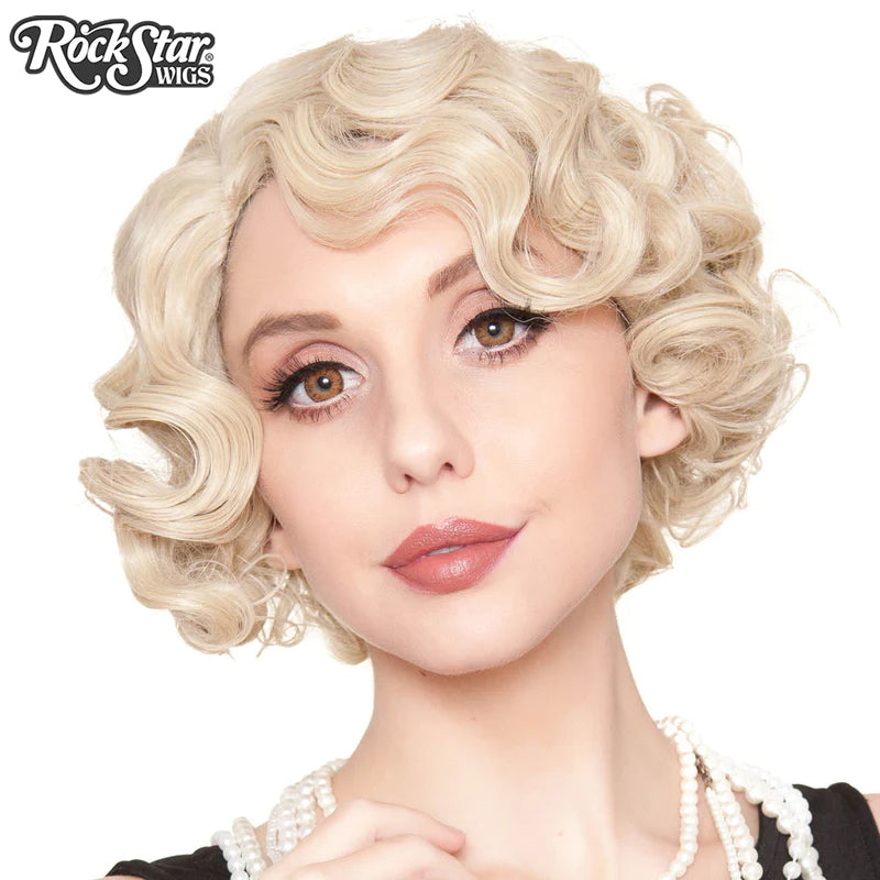 1920s Flapper Blonde Fingerwave
