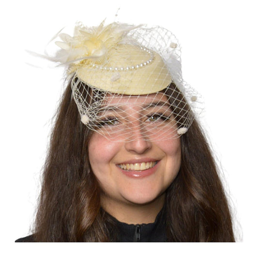 Creamy Pearl Fascinator with Lace Veil