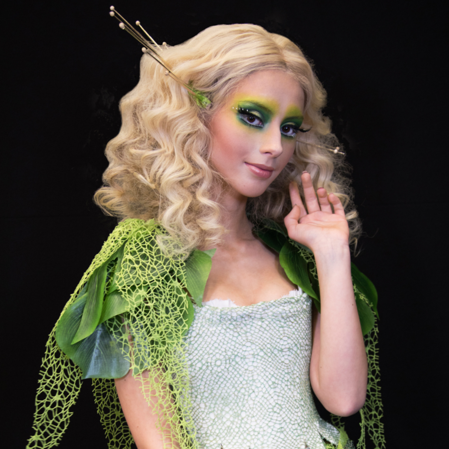 Costume & Make Up Shop