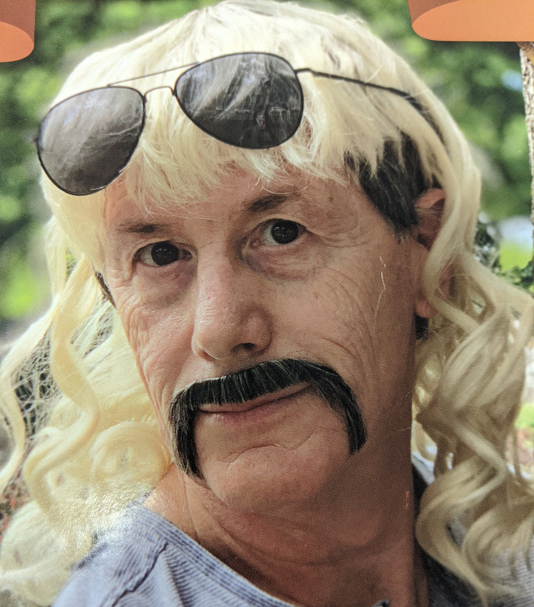 Exotic Jungle Guy Wig and Moustache